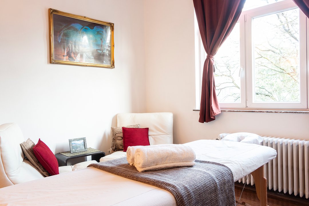Holistic Massage Brussels, Transvaal, Oudergem