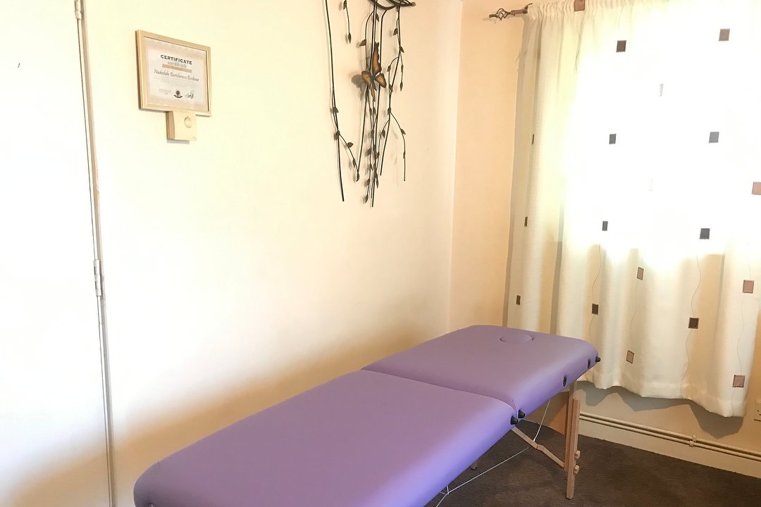 Reiki Healing ( women only ) Home based and Mobile, Parsons Green, London