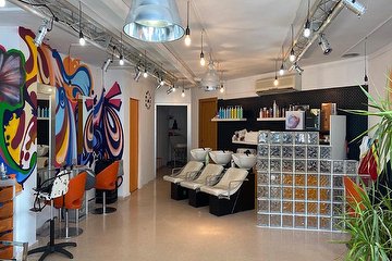 Glamour Barcelona Perruqueria i Estética