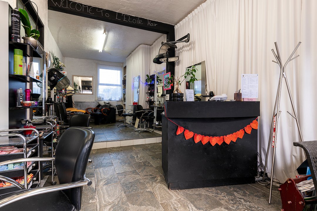 L'Etoile Hairdressing, Ashton-under-Lyne, Tameside