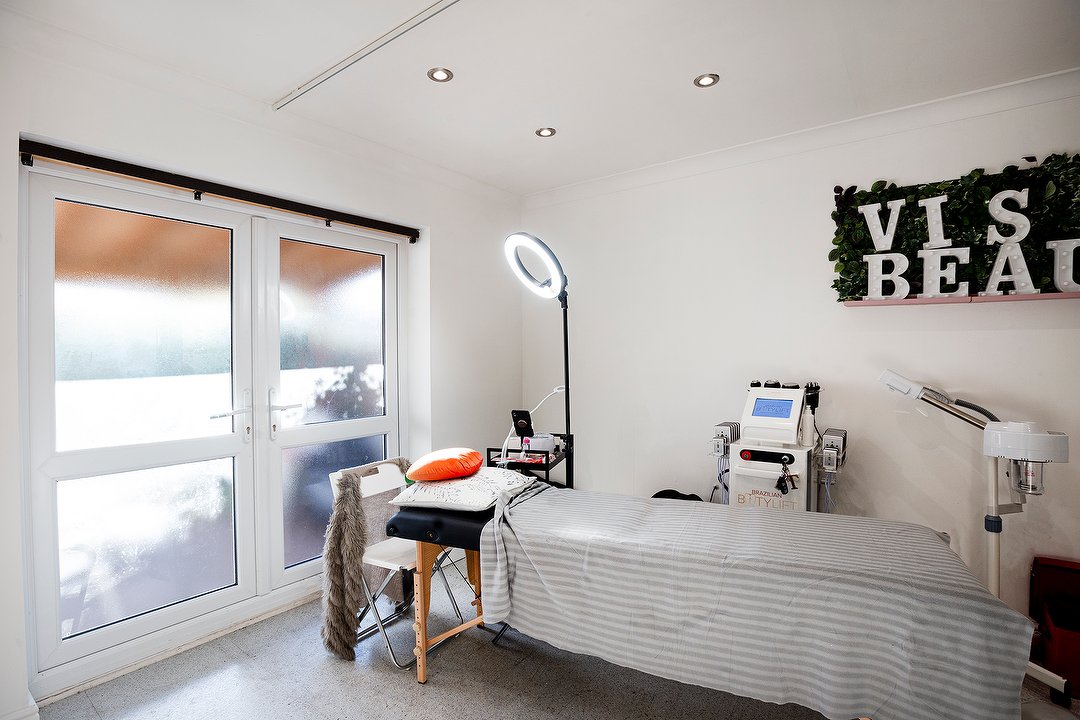 Luxe London, Thurrock Lakeside, Essex