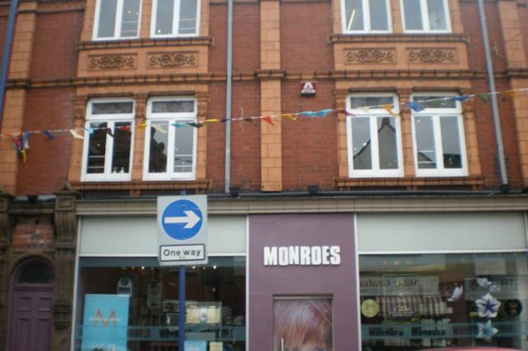 Monroe's Hair Salon, Stourbridge, West Midlands County