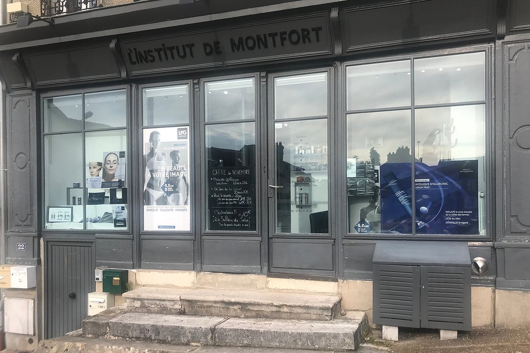 Institut de Montfort, Septeuil, Yvelines