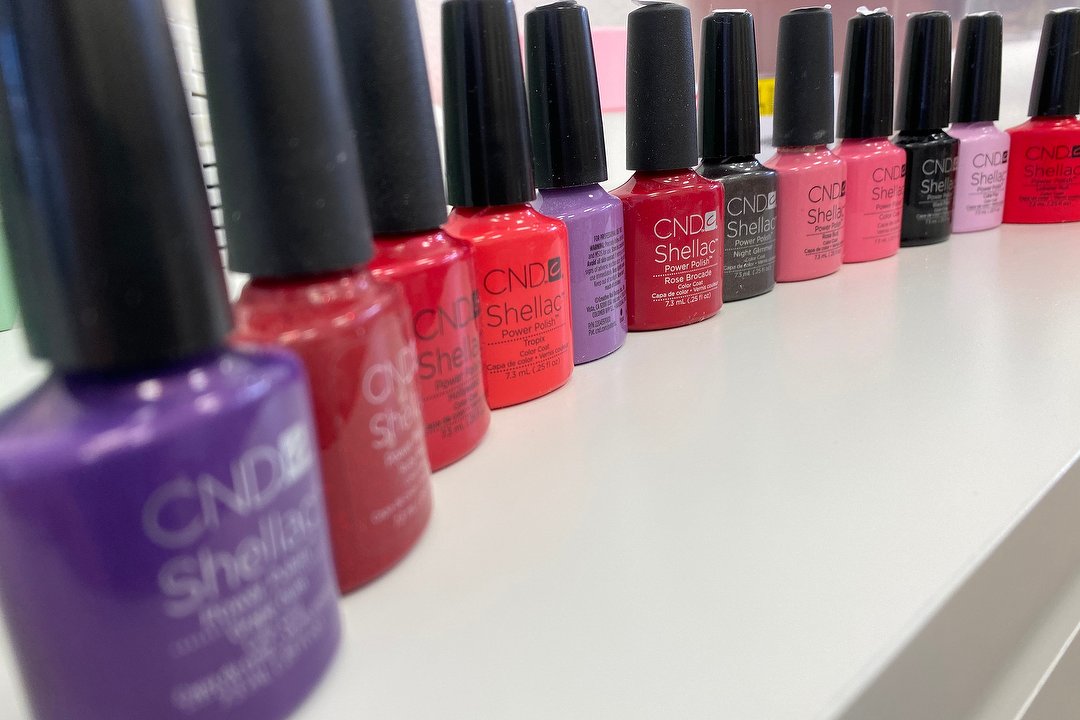 Emily Nails & Beauty, Schlieren