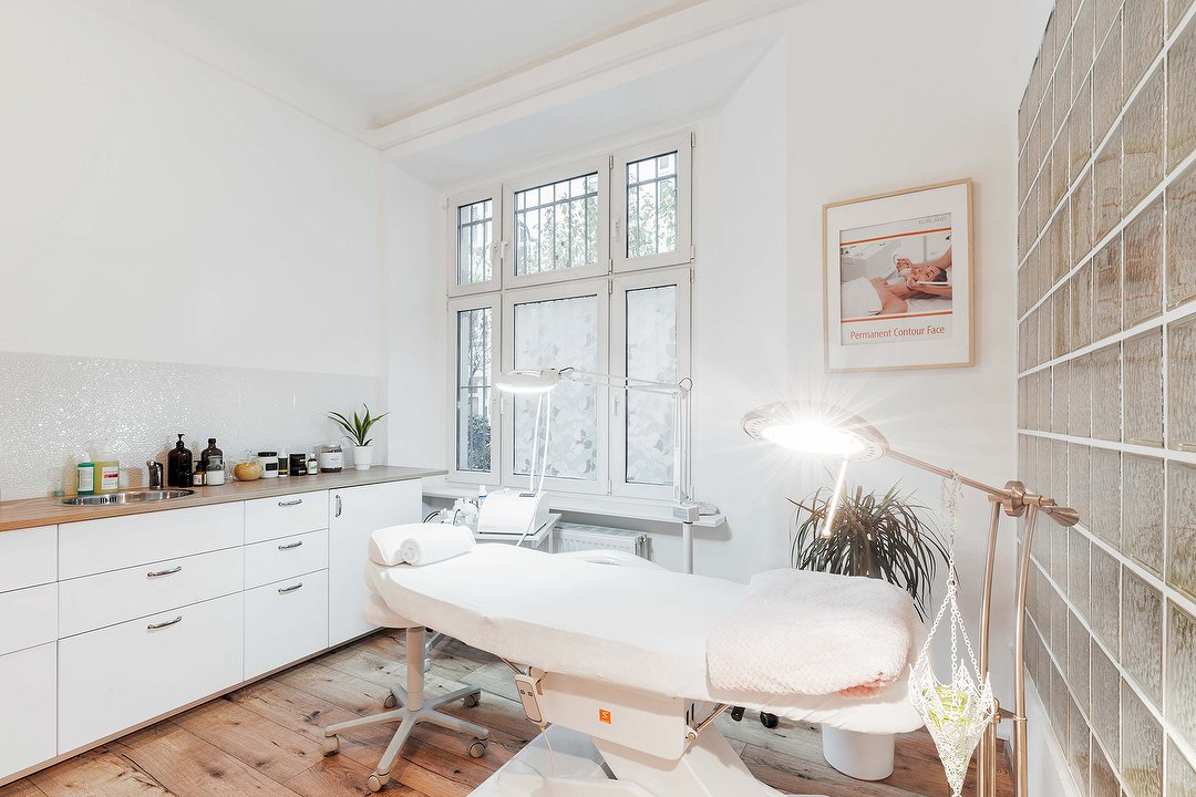Schönheitssalon Omm - Wellness & Beauty, Charlottenburg, Berlin