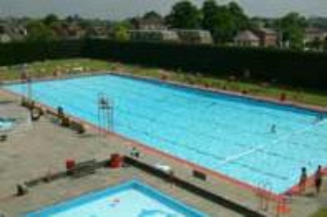 Park Road Pools & Leisure Centre, Muswell Hill, London