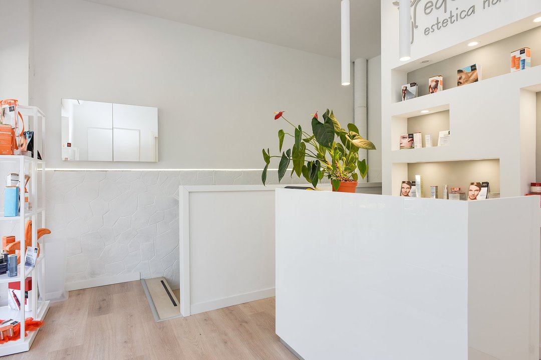 Equilibrium Estetica Naturale, Piramide, Roma