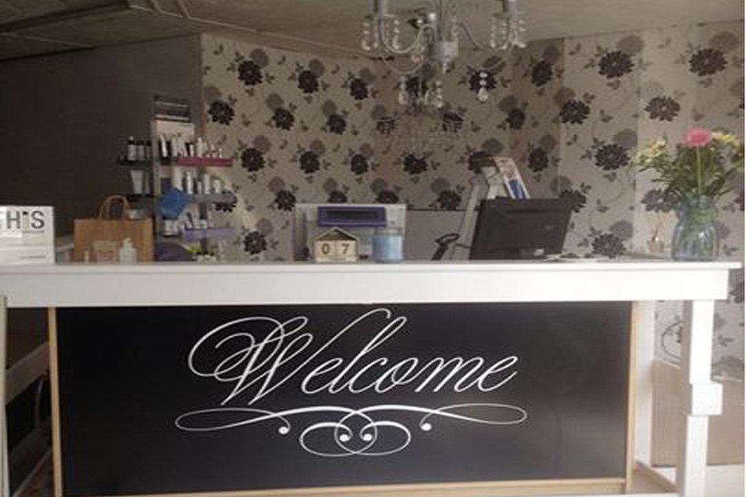 The Hair & Beauty Bar Ravenshead, Hucknall, Nottinghamshire