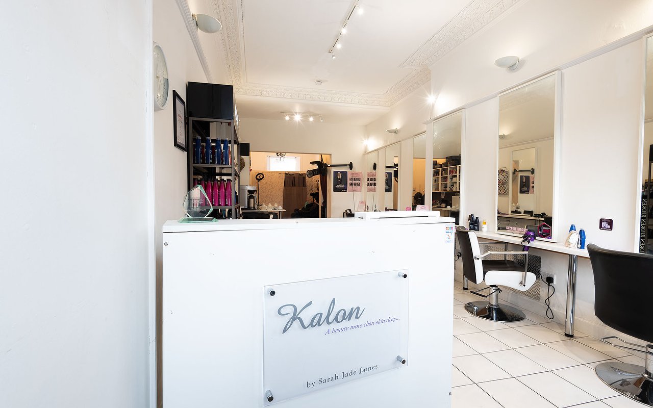 Ladies' Haircuts near Trinity, Edinburgh Treatwell