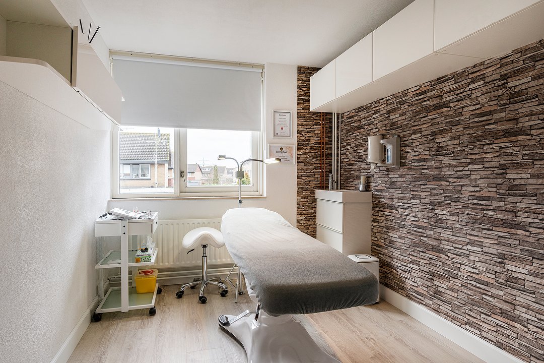 The PMU Beauty Clinique, Spijkenisse, Zuid-Holland