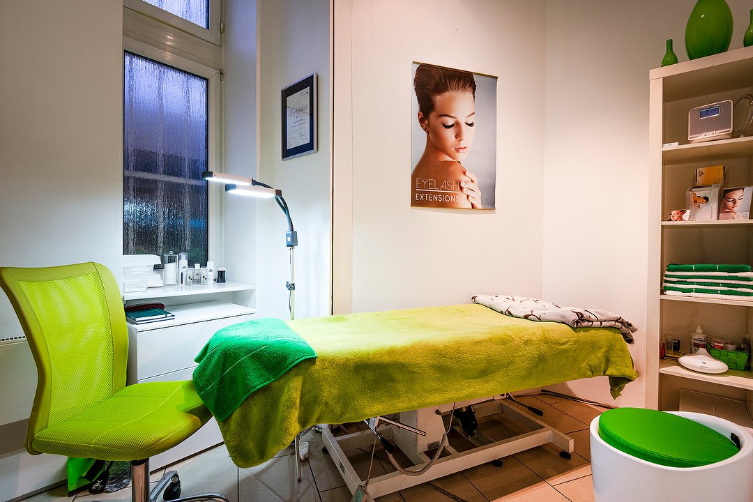 Olga Kardis - Wimpernstylistin, Westend, Frankfurt am Main