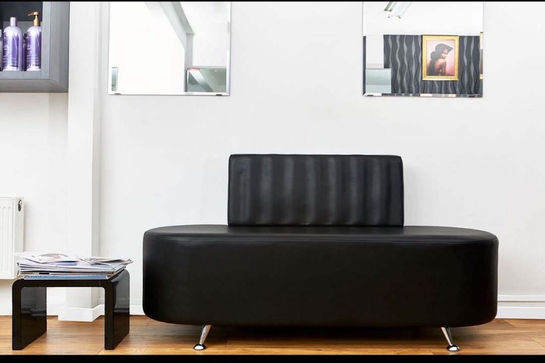 Luxury Nails by Kia, Reading Centre, Reading