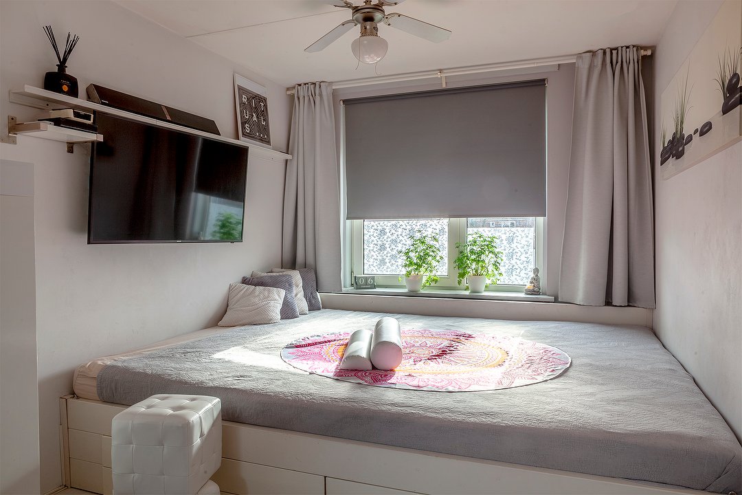 Julia Massage, Geuzenveld, Amsterdam