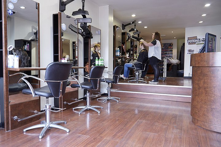 Voodou West Derby Road Hair Salon In Tuebrook Liverpool Treatwell