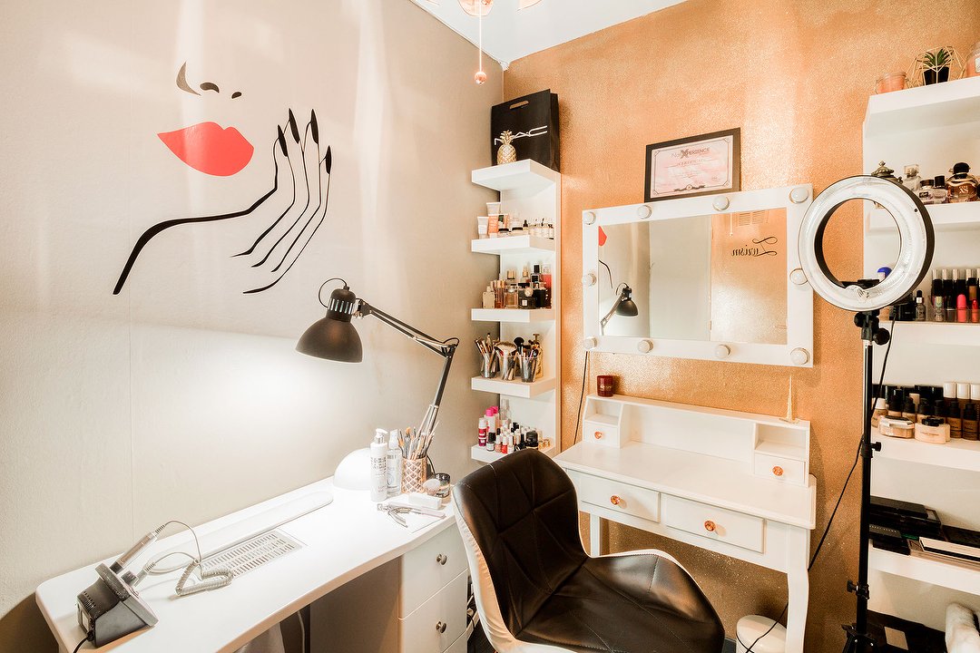 Zurism, Vitry, Val-de-Marne