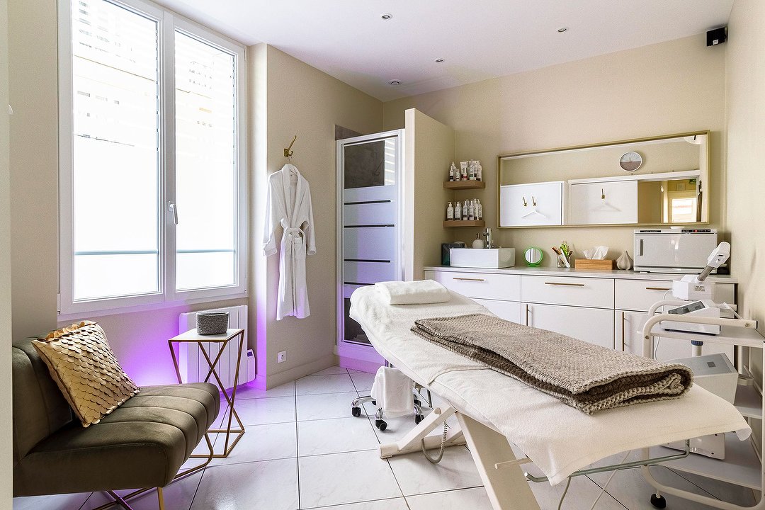 Manucure chez Bella Labeque, Saint-Lambert, Paris