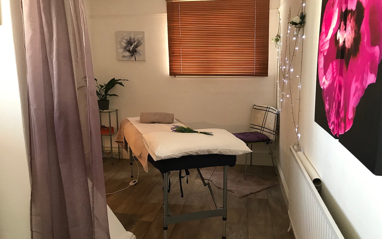 Indian Head Massages In Gloucestershire Treatwell