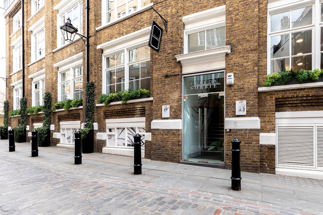 Nails at Covent Garden, Mayfair, London