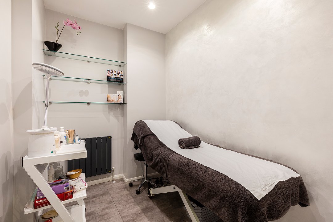 Retreat Medispa, Putney, London