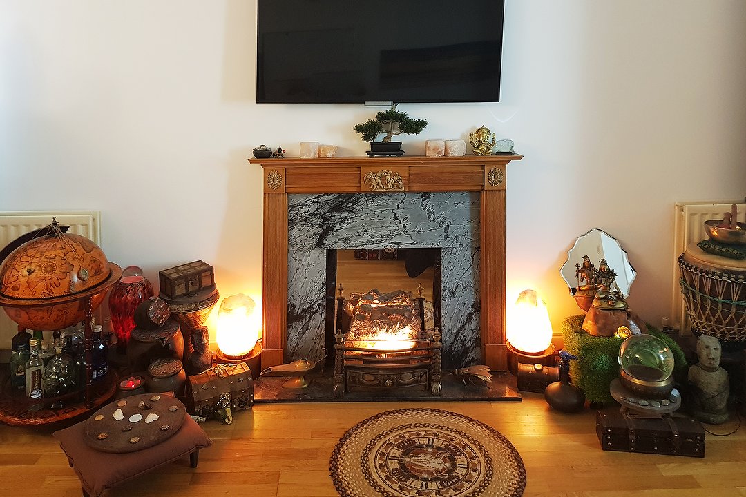 Stone Hand Massage - New Cross, New Cross, London