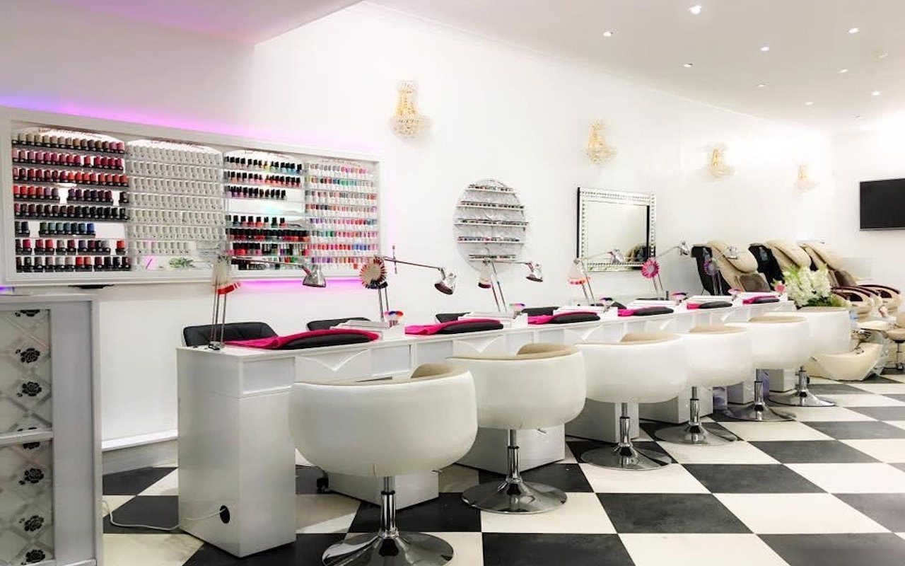 Nail treatments at nail salons and nail bars in Borehamwood