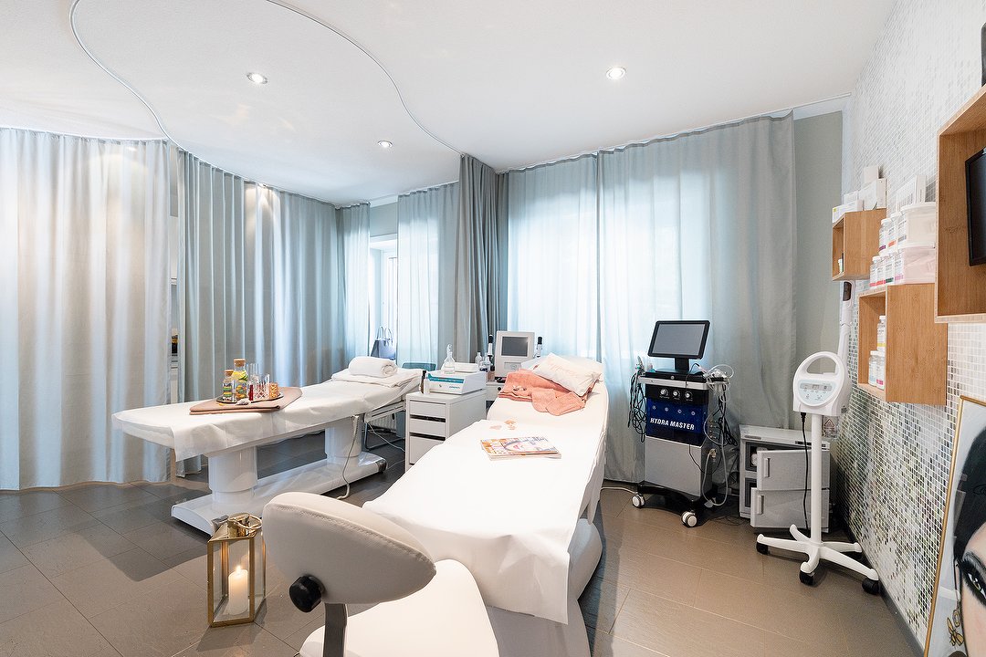 Feather Skin Clinic, Milton Keynes, Buckinghamshire