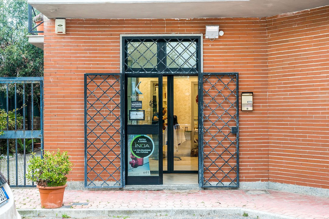 Umberto Fregene Parrucchiere, Fregene, Lazio