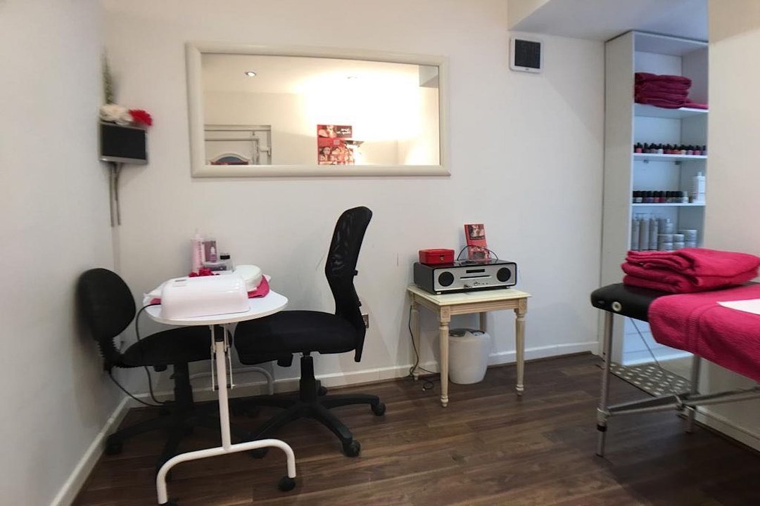 Nail & Beauty Hut, Woking, Surrey