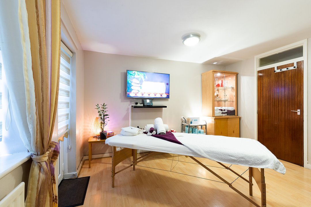 Alem Beauty, Peckham, London