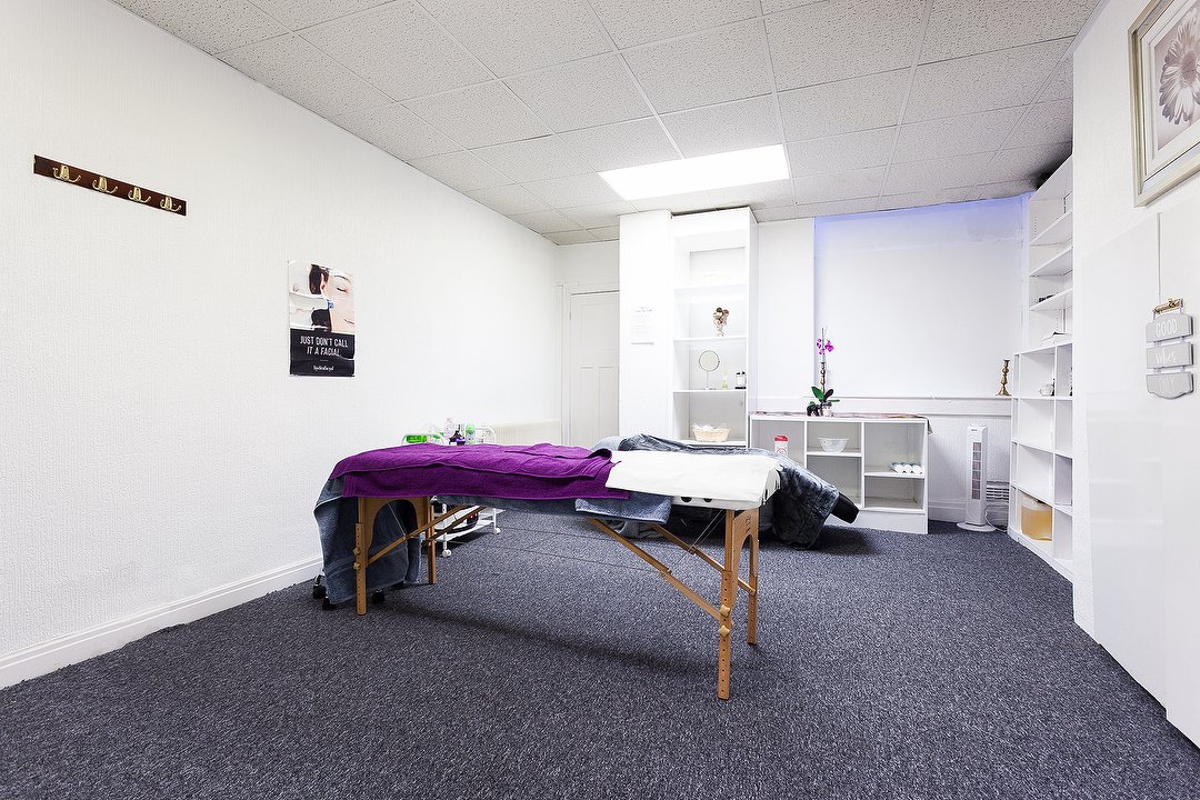 Therapies by Lola, Broughton, Salford
