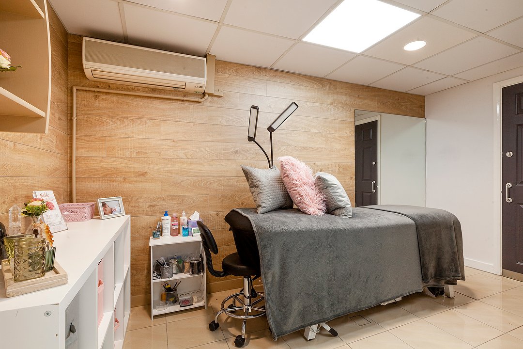 Milly Star Beauty, Hammersmith and Fulham, London
