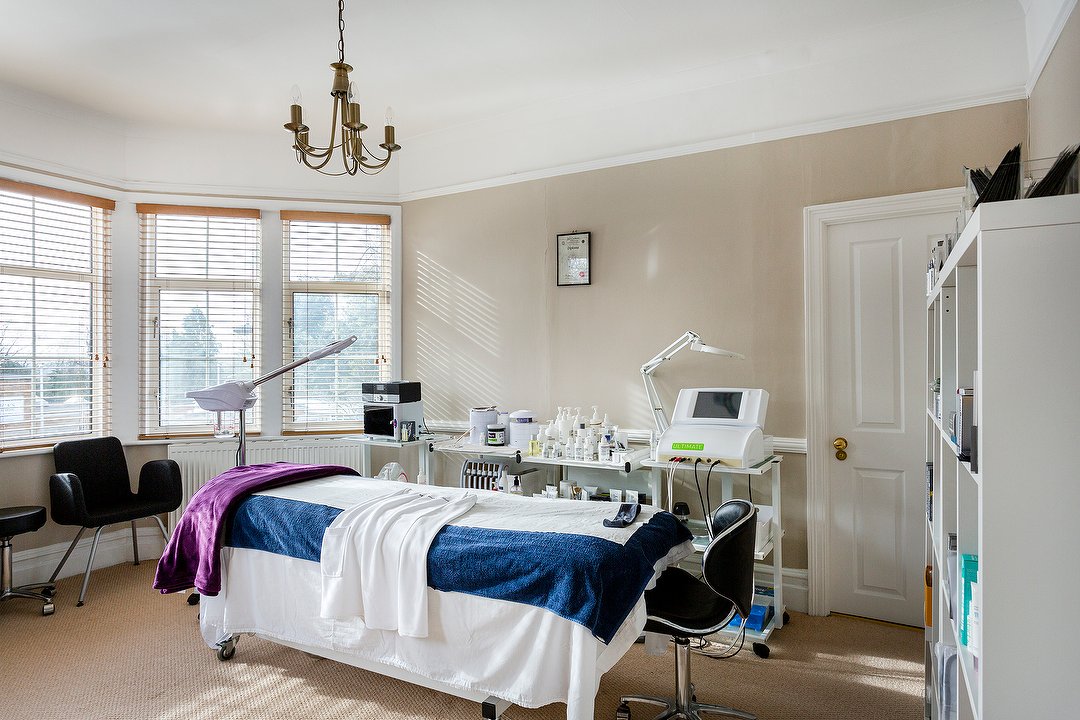 Es Vida Beauty, Palmers Green, London