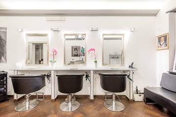 capelli hair salon moreton