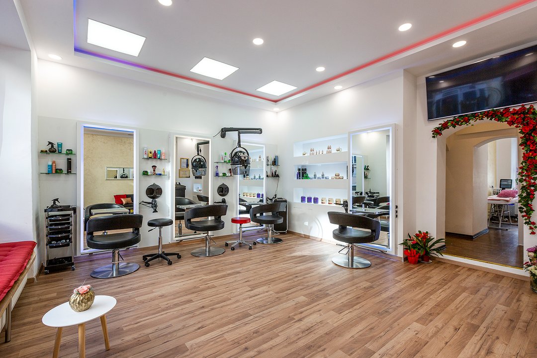 Infinity Kosmetik & Damen Friseur Salon, Maxvorstadt, München