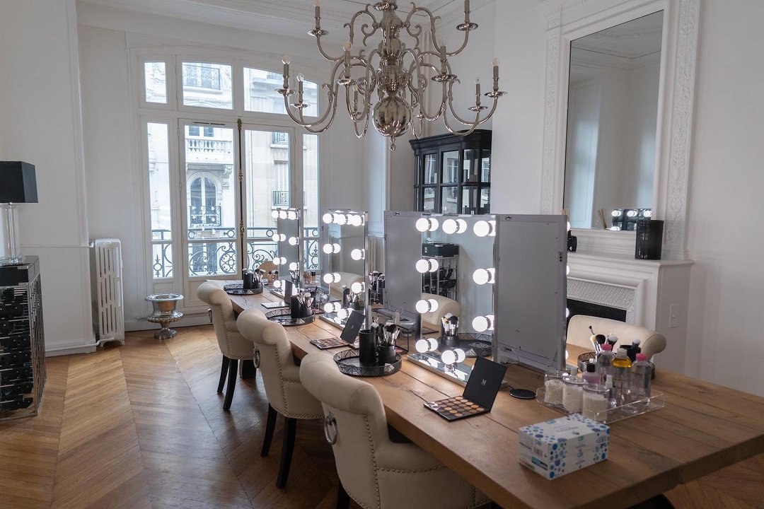 Classes VIP, Plaine-Monceau, Paris