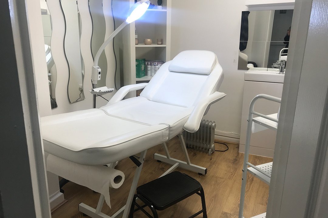 KK Beauty Lounge, Westcotes, Leicester