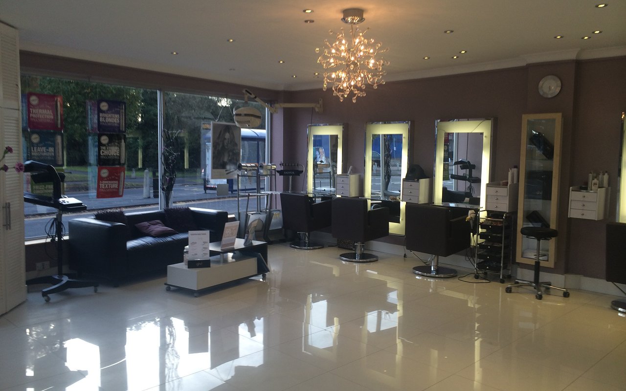 Nail treatments at nail salons and nail bars in Solihull, Birmingham