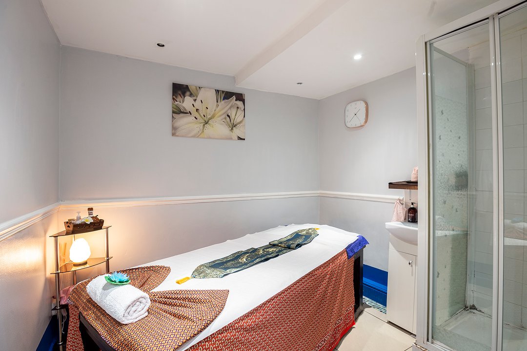 Simply Massage Studio, Kensington, London