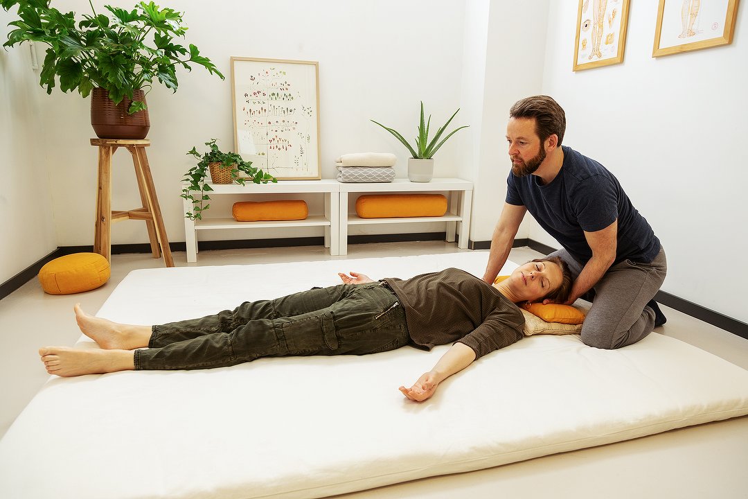 Shiatsu Massage by Pepijn, Binnenweg, Noord-Holland