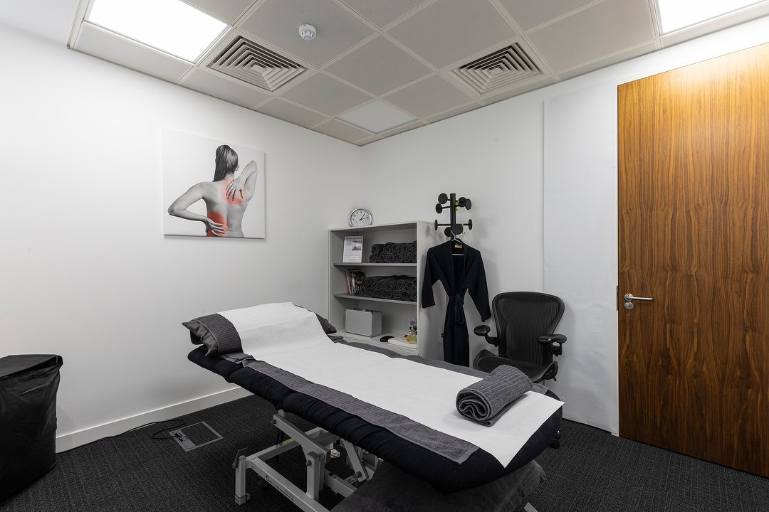 SC Massage Therapy, Bank, London