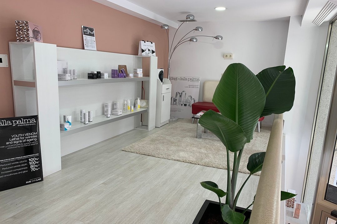 Pronails Premium Cangas, Cangas de Morrazo, Galicia