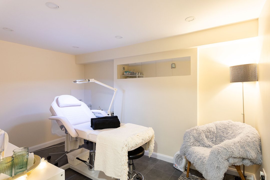Swarovsky Beauty, Ealing, London