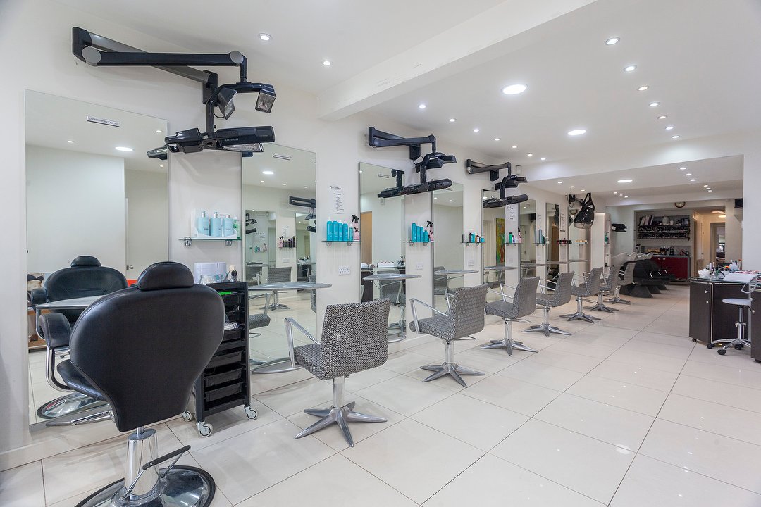 Merluza Hair & Beauty, Hall Green, Birmingham