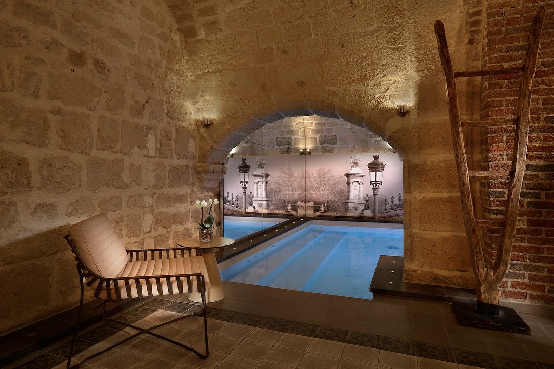 Spa de la Lanterne by CALMA PARIS, Boulevard Saint-Michel, Paris