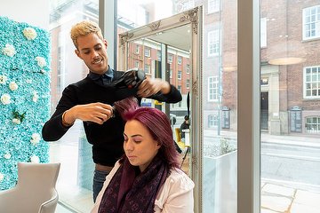 Ryan-Thomas Hairdressing, Central Retail District, Manchester