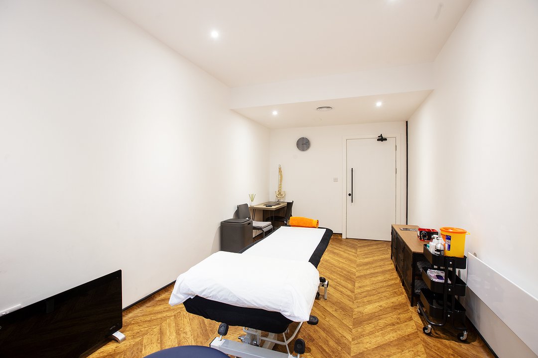 The Livewell Clinic Putney, Putney, London