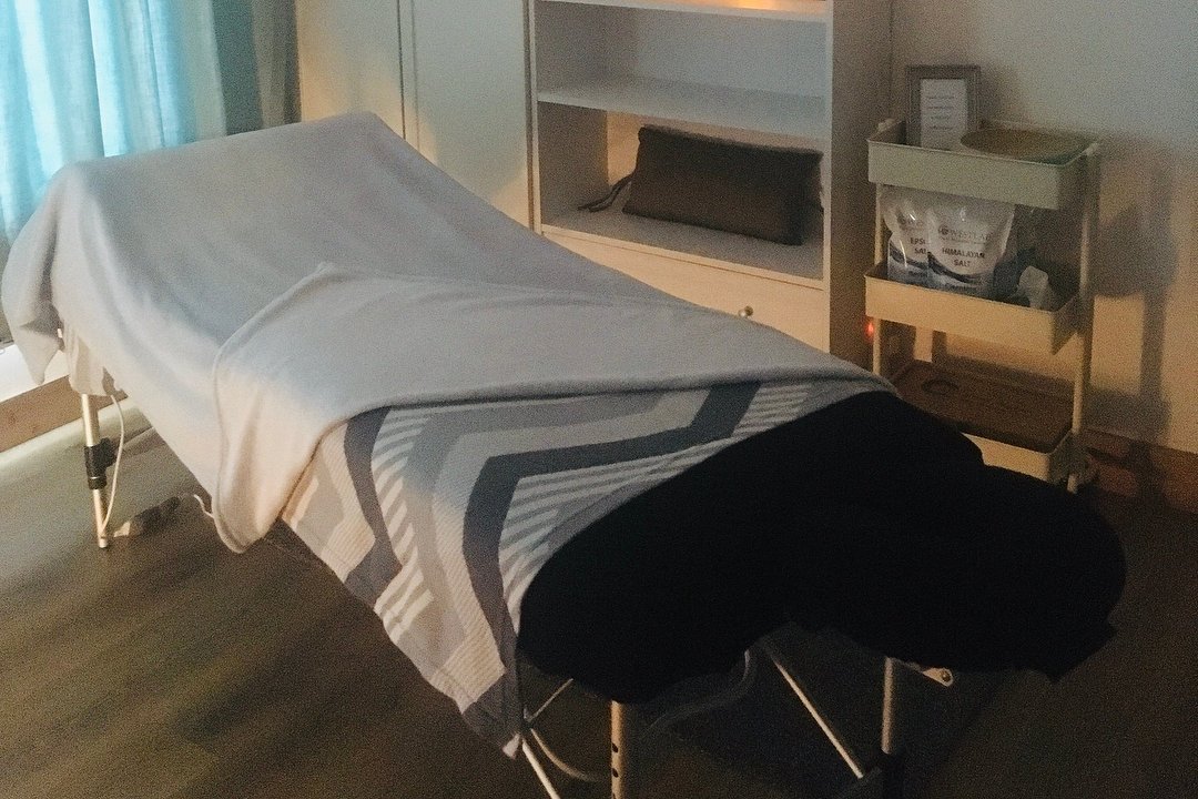 BE Holistic Massage & Reiki, Rochester, Kent