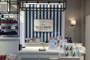 Schuback Parfümerie Kosmetik Studio und Beauty Station Heide