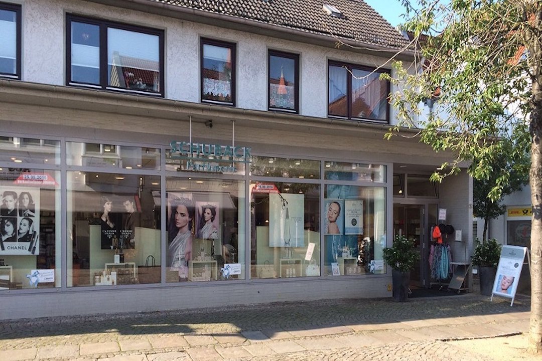Schuback Parfümerie Kosmetik Studio und Beauty Station Achim, Achim