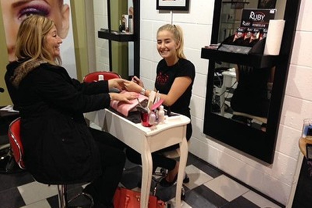 Ruby Reds Nail and Beauty Bar, Edinburgh Old Town, Edinburgh